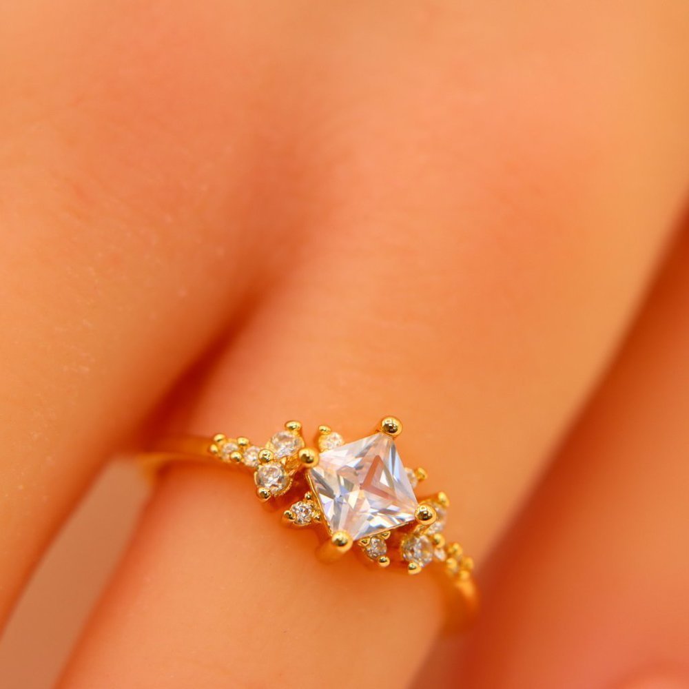 Noble Square Flower Gold Plated Princess Ring for Women, EVGCM074-6